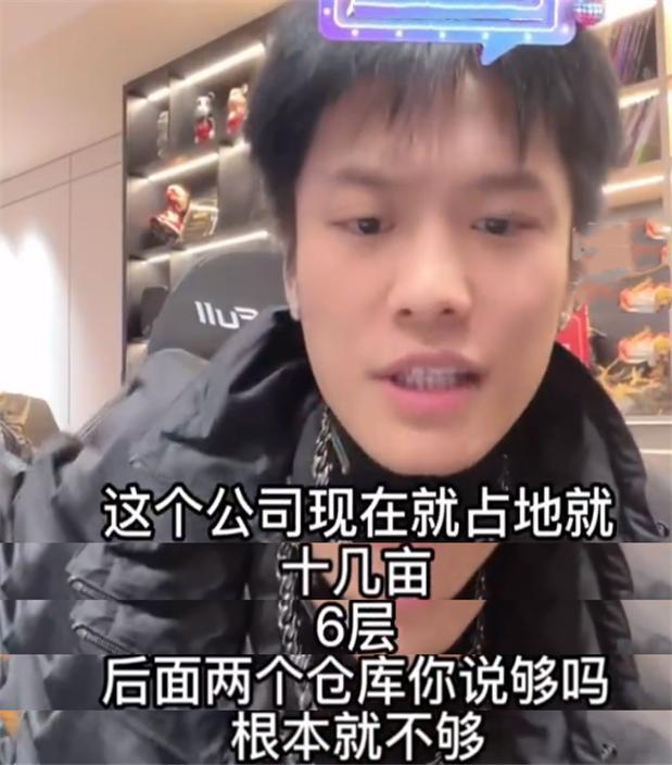 小楊哥最新搞笑視頻，搞笑小楊哥全集？