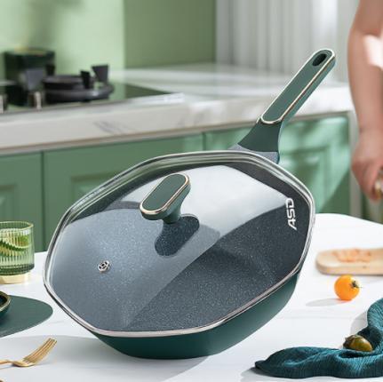 京東裝修公司業(yè)務(wù)員待遇，京東裝飾工程有限公司？